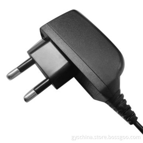 Travel Charger Adapter with 2.1A Output